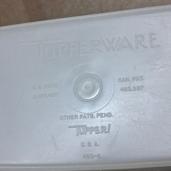 2 Pc Tupperware # 459-4 Cereal Keeper, And #5871-1 Qt. Pitcher - Picture 12 of 13